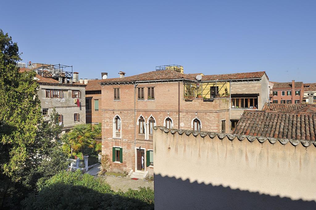 Venice Garden View Apartments Exterior photo